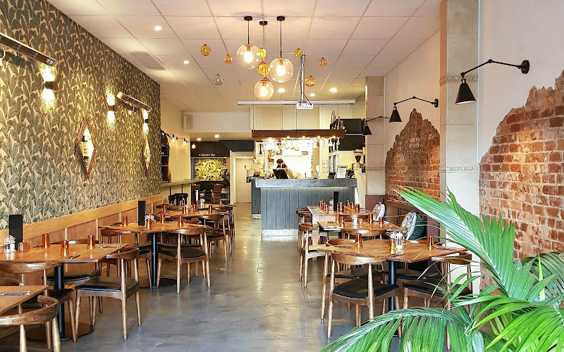 Split Bar & Restaurant photo