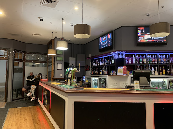Triple Crown Sports Bar photo