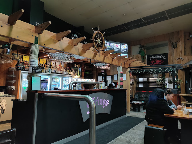 Frings Bar and Eatery photo